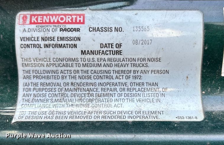 image for item YA1943 2018 Kenworth T680 semi truck