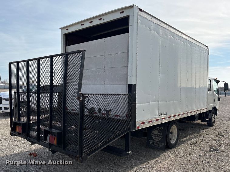 image for item YA1962 2018 Chevrolet Crew Cab box truck