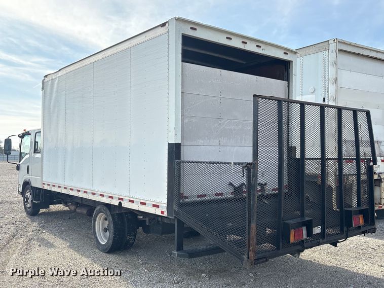 image for item YA1962 2018 Chevrolet Crew Cab box truck