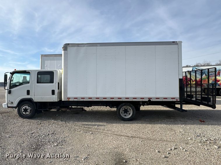 image for item YA1962 2018 Chevrolet Crew Cab box truck