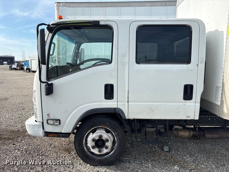 image for item YA1962 2018 Chevrolet Crew Cab box truck