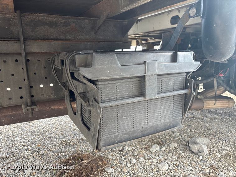 image for item YA1962 2018 Chevrolet Crew Cab box truck