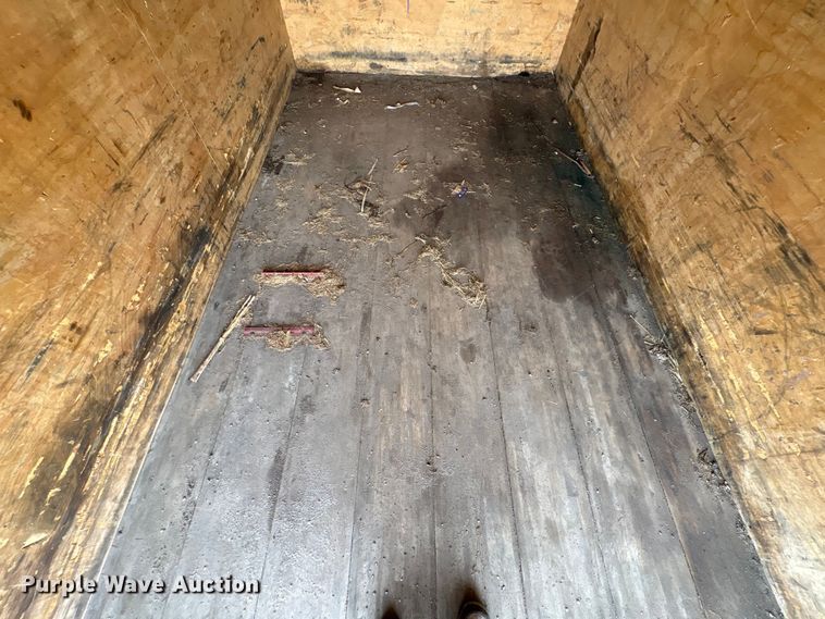 image for item YA1962 2018 Chevrolet Crew Cab box truck