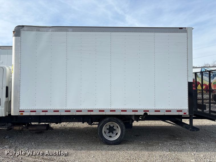 image for item YA1962 2018 Chevrolet Crew Cab box truck