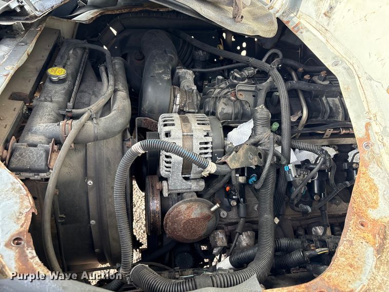 image for item YA1962 2018 Chevrolet Crew Cab box truck