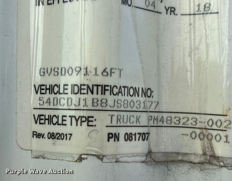 image for item YA1962 2018 Chevrolet Crew Cab box truck