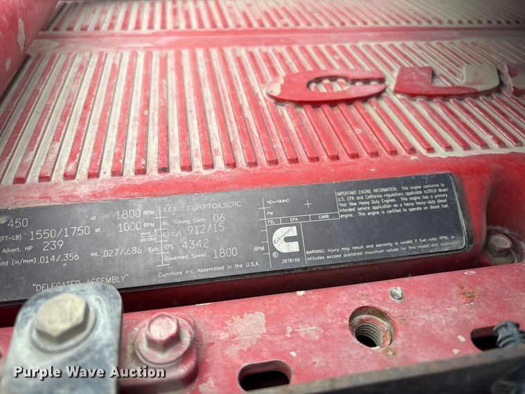 image for item YA2081 2019 Kenworth T680 semi truck