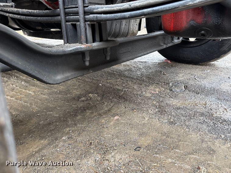 image for item YA2081 2019 Kenworth T680 semi truck