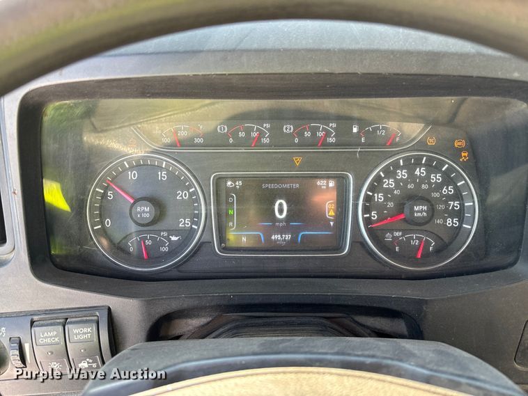 image for item YA2099 2020 International LT625 semi truck