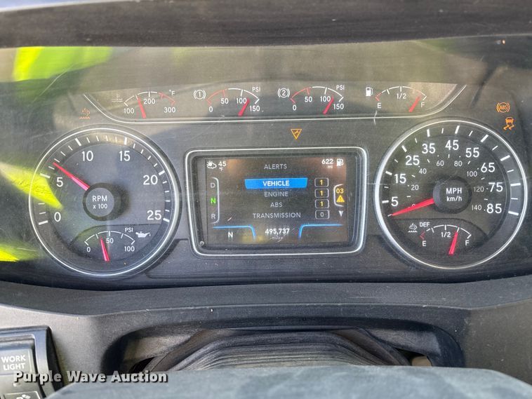 image for item YA2099 2020 International LT625 semi truck