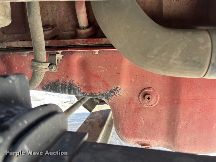 image for item YA2099 2020 International LT625 semi truck