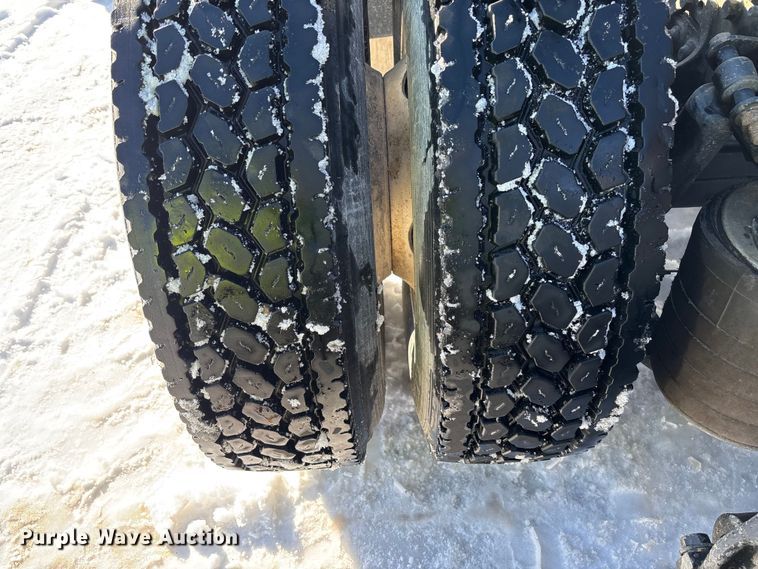 image for item YA2099 2020 International LT625 semi truck