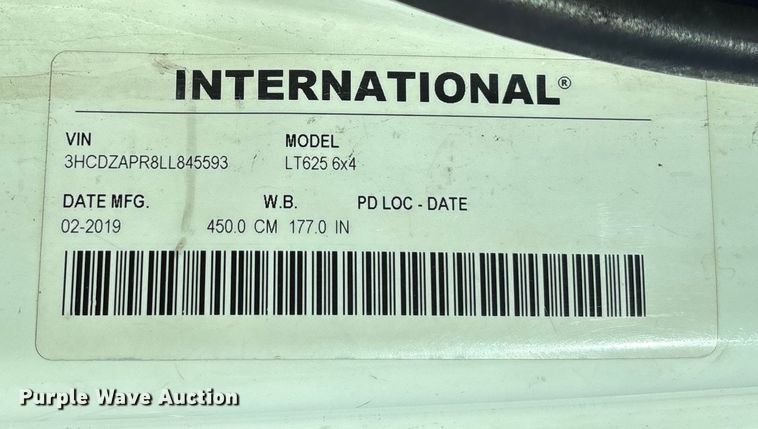 image for item YA2099 2020 International LT625 semi truck