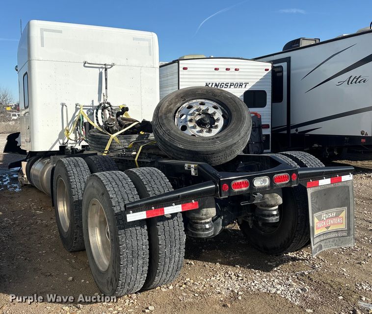 image for item YA2151 2025 Peterbilt 567 semi truck