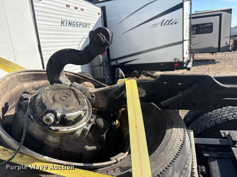 image for item YA2151 2025 Peterbilt 567 semi truck