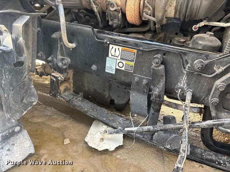 image for item YA2151 2025 Peterbilt 567 semi truck