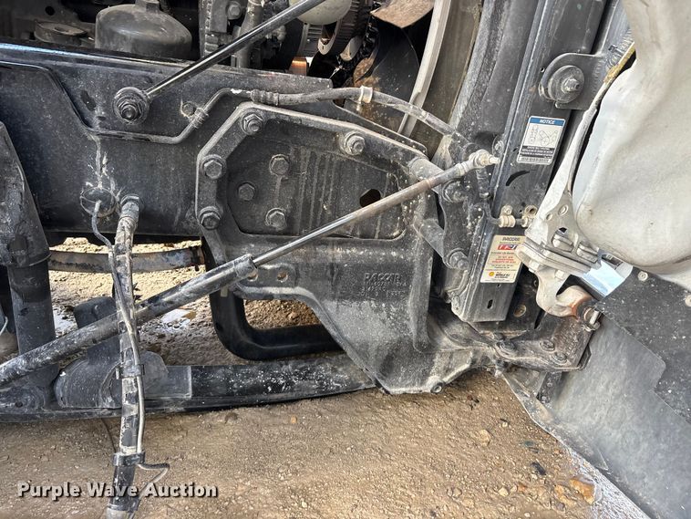 image for item YA2151 2025 Peterbilt 567 semi truck