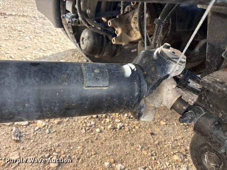 image for item YA2151 2025 Peterbilt 567 semi truck