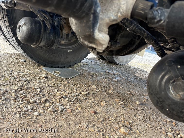 image for item YA2151 2025 Peterbilt 567 semi truck