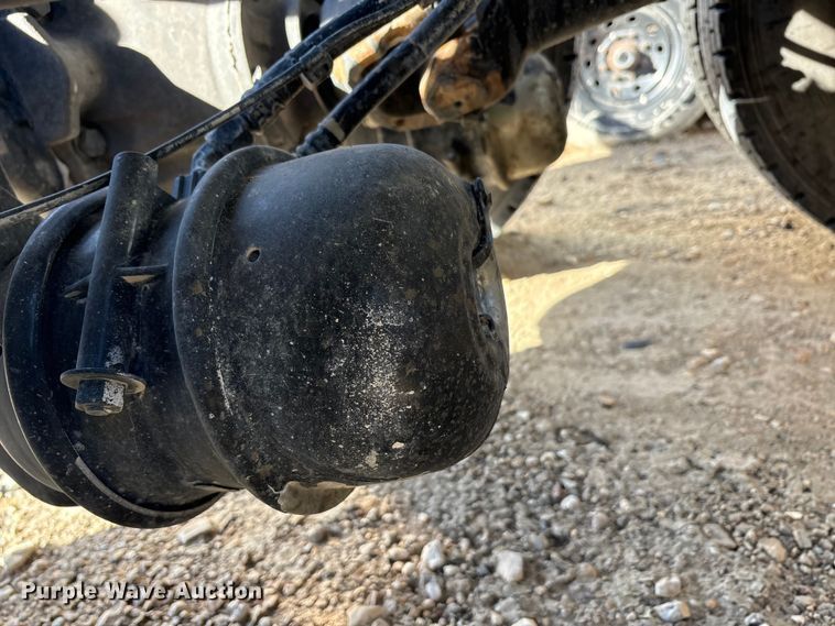 image for item YA2151 2025 Peterbilt 567 semi truck