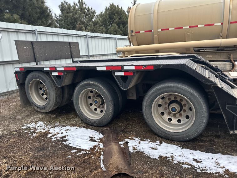 image for item YA2186 2024 Trail King TK110HDG+ lowboy equipment trailer