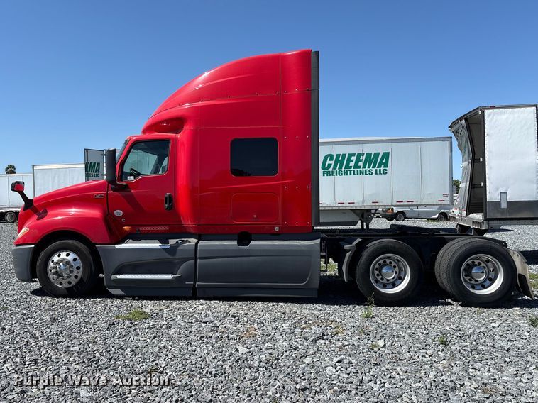 image for item YA2193 2020 International LT625 semi truck