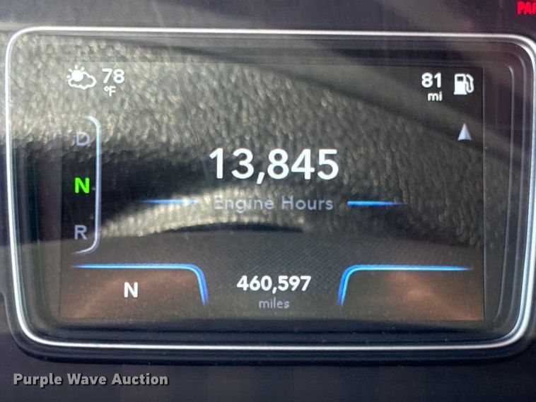 image for item YA2193 2020 International LT625 semi truck