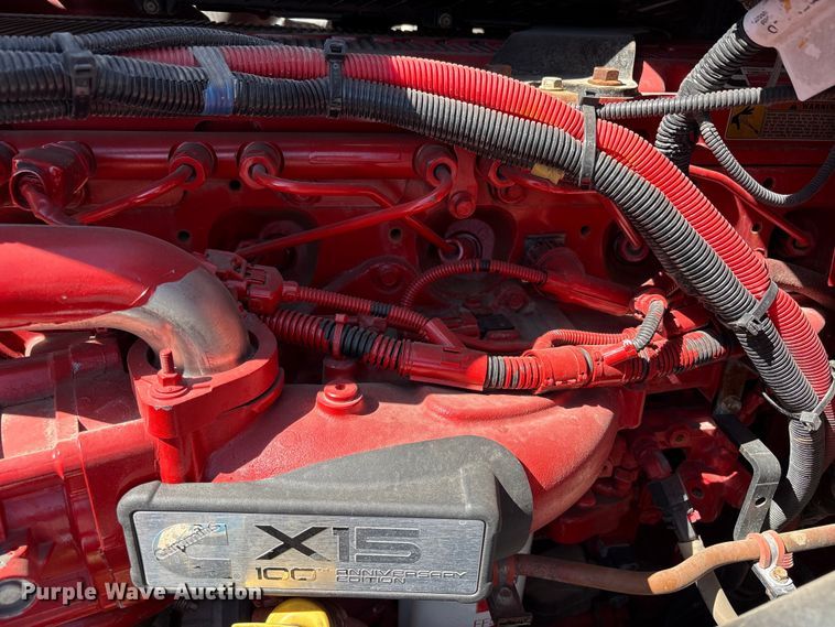 image for item YA2193 2020 International LT625 semi truck