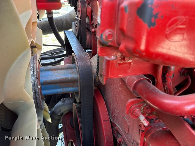 image for item YA2193 2020 International LT625 semi truck