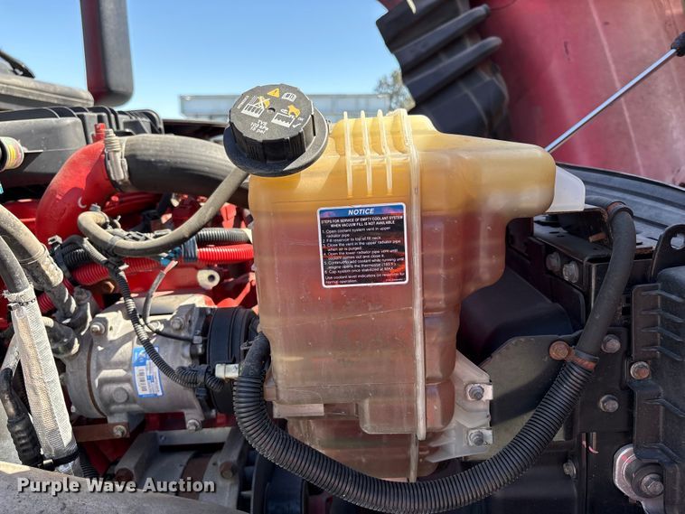 image for item YA2193 2020 International LT625 semi truck