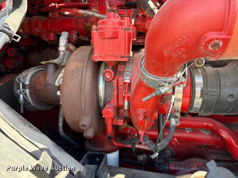 image for item YA2193 2020 International LT625 semi truck