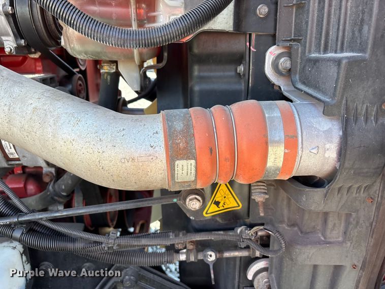 image for item YA2193 2020 International LT625 semi truck