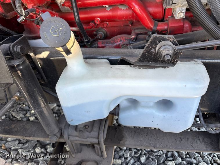 image for item YA2193 2020 International LT625 semi truck