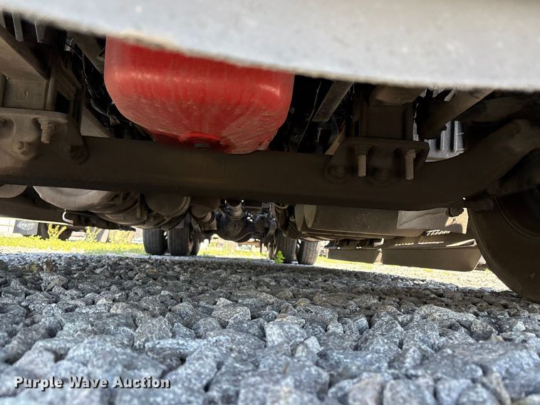 image for item YA2193 2020 International LT625 semi truck