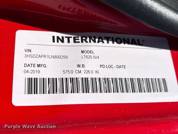 image for item YA2193 2020 International LT625 semi truck