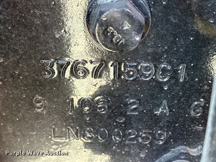 image for item YA2193 2020 International LT625 semi truck