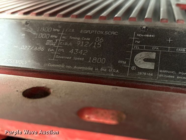 image for item YA2220 2019 International LT625 semi truck