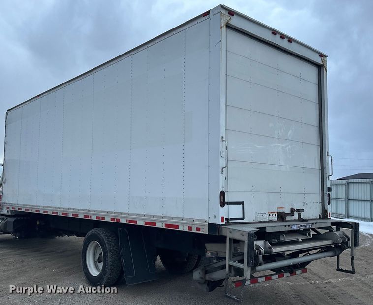 image for item YA2244 2018 International 4300 box truck