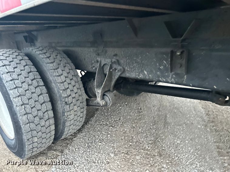 image for item YA2244 2018 International 4300 box truck