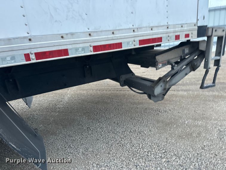 image for item YA2244 2018 International 4300 box truck