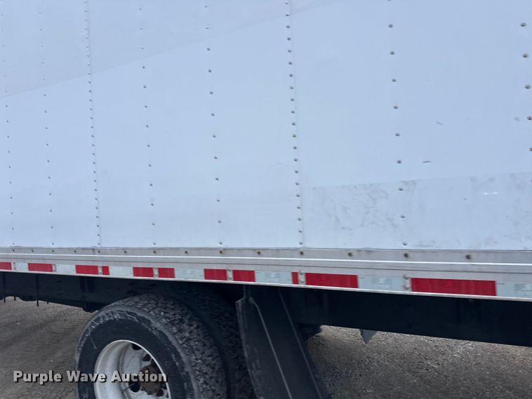 image for item YA2244 2018 International 4300 box truck