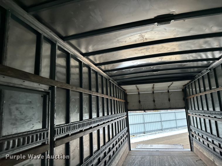 image for item YA2244 2018 International 4300 box truck