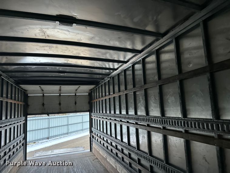 image for item YA2244 2018 International 4300 box truck