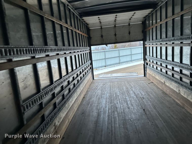 image for item YA2244 2018 International 4300 box truck