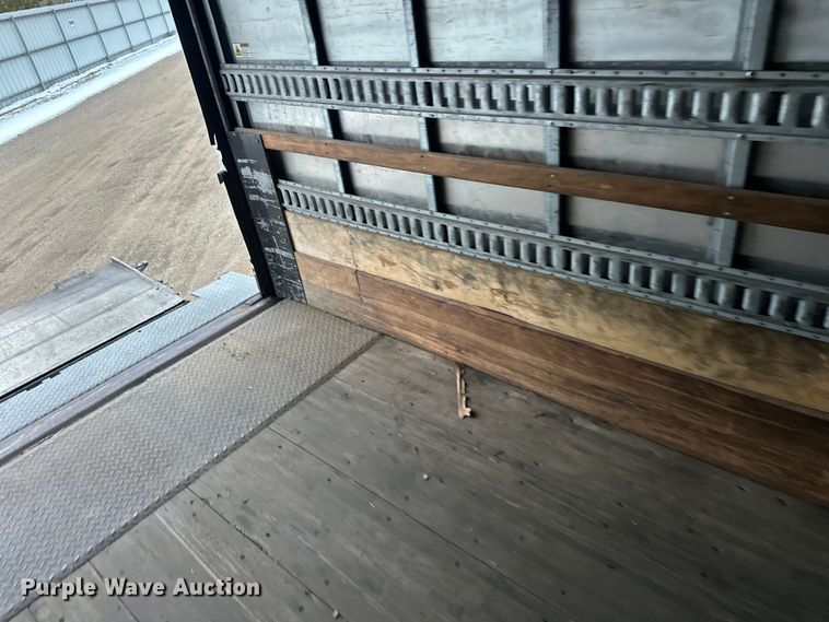 image for item YA2244 2018 International 4300 box truck