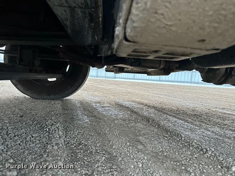 image for item YA2244 2018 International 4300 box truck