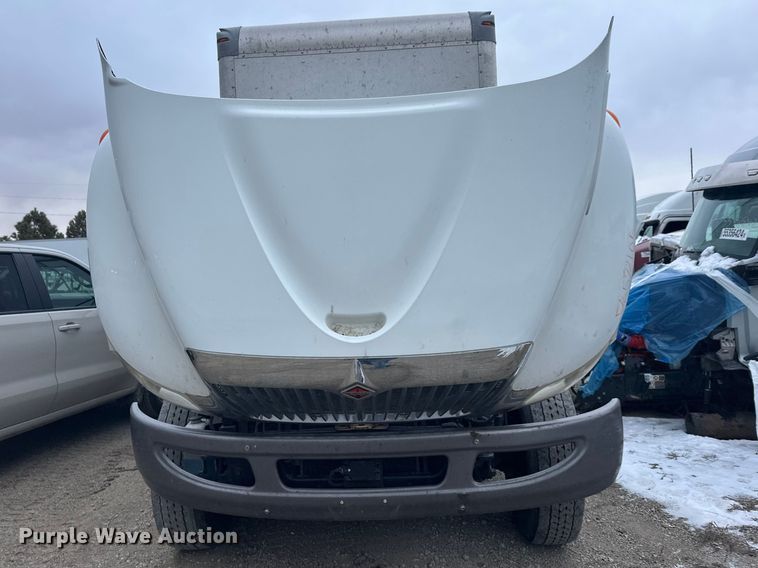 image for item YA2244 2018 International 4300 box truck