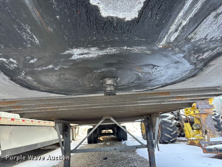 image for item YA2406 2023 Stoughton ZGPVW-535T-S-C-AR dry van trailer