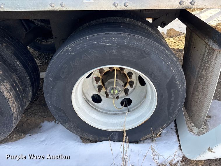 image for item YA2406 2023 Stoughton ZGPVW-535T-S-C-AR dry van trailer