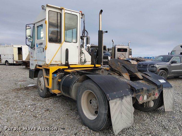 image for item YA2525 2015 Kalmar Ottawa yard truck